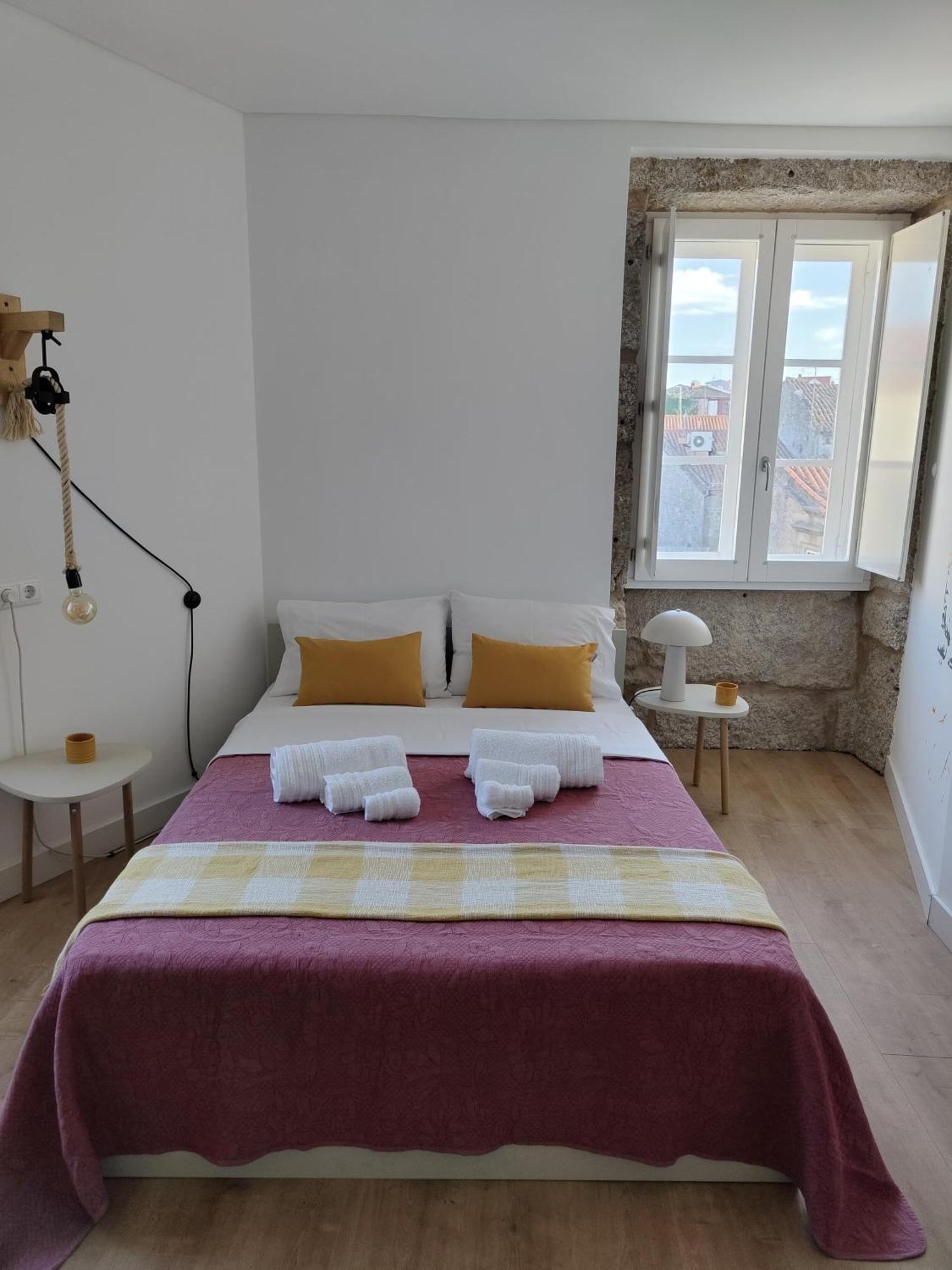 Urbe Sanchina - Hostel & Suites Guarda Bagian luar foto