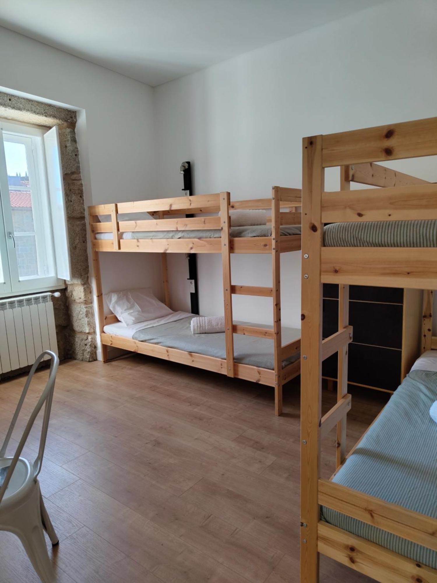 Urbe Sanchina - Hostel & Suites Guarda Bagian luar foto